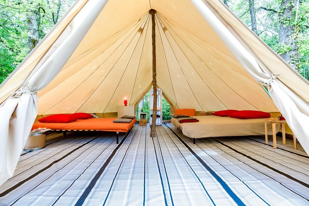Atypik Nomad Hotel Recoubeau-Jansac ภายนอก รูปภาพ